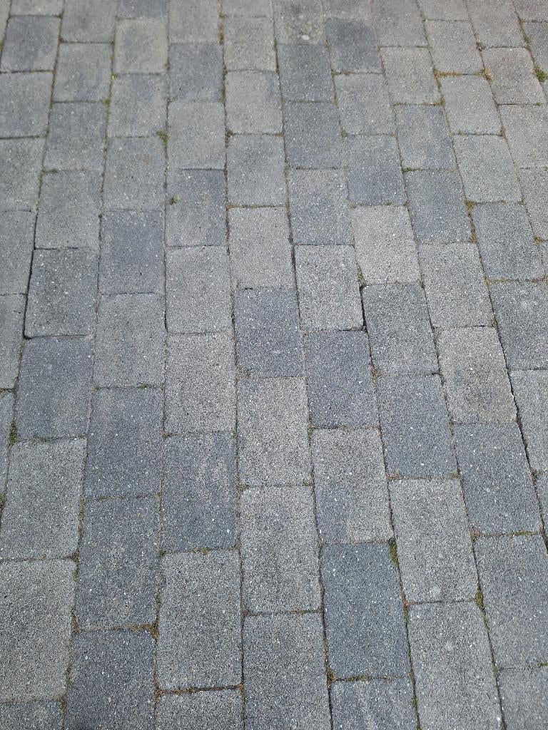 GRATIS tegels, Tuin en Terras, Tegels en Klinkers, Ophalen, Gebruikt, 10 m² of meer, Beton