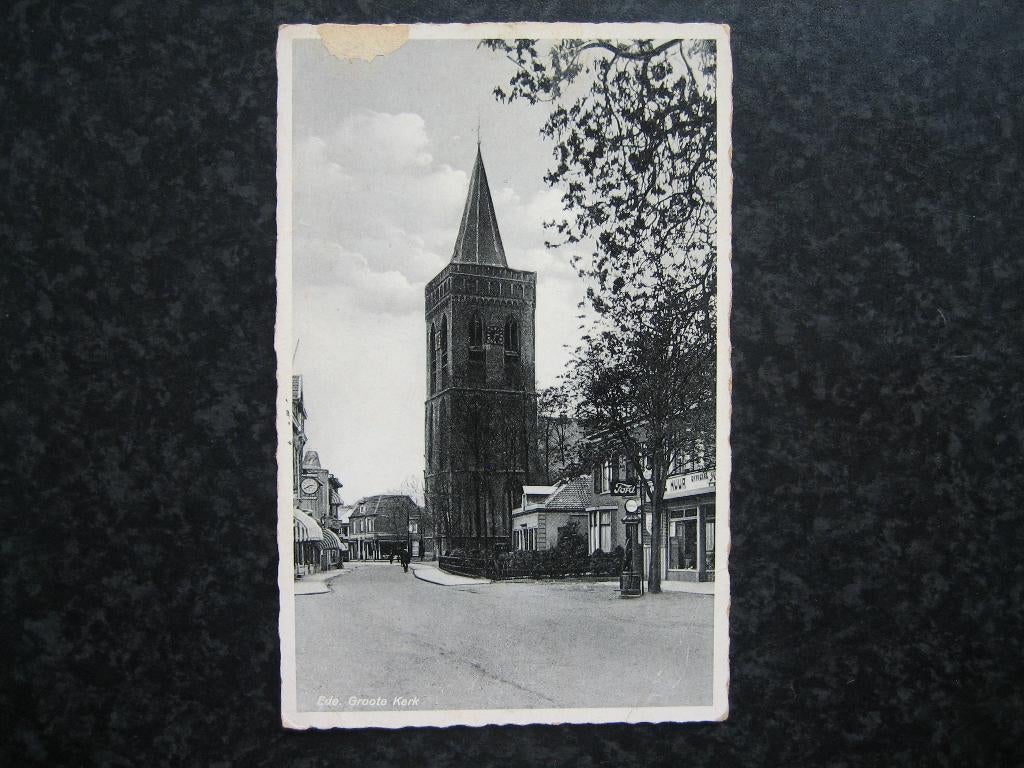 EDE Groote kerk met Shell benzinepomp Ford garage 1937, Ophalen of Verzenden, 1920 tot 1940, Gelderland