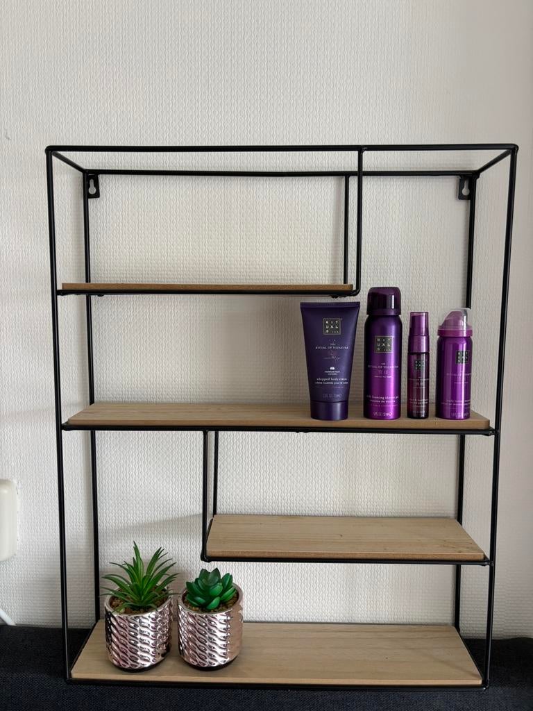 Leuk wandrekje, Huis en Inrichting, Woonaccessoires | Wandplanken en Boekenplanken, Ophalen of Verzenden, Zo goed als nieuw
