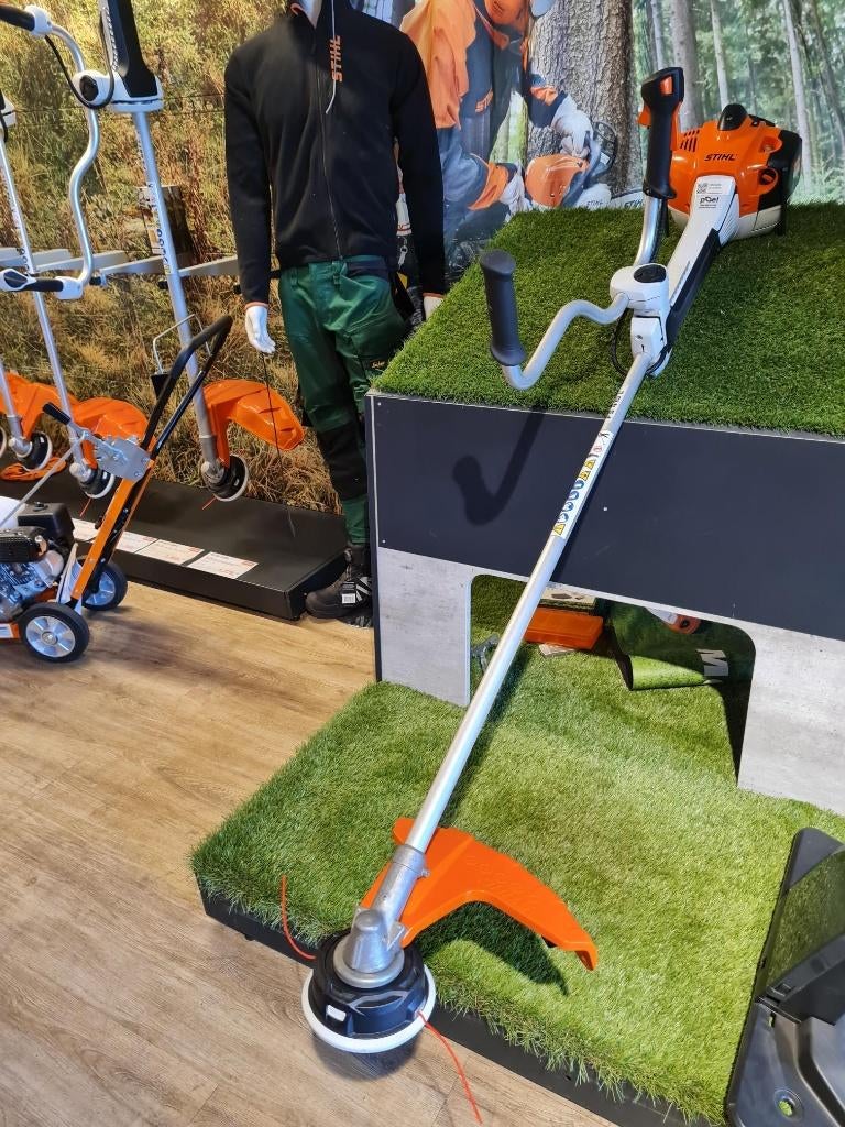 STIHL FS 410 C met garantie, Gebruikt, Ophalen of Verzenden, 50 cm of meer, Stihl