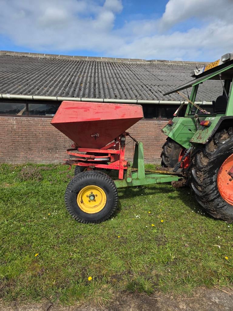 Lely Kunstmest strooier, Ophalen of Verzenden, Gewasbescherming en Bemesting