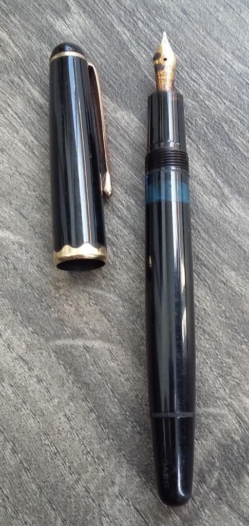 Omstreeks 1950 Montblanc Monte Rosa 042 G Vulpen 14 K. Nip, Verzamelen, Nvt., Gebruikt, Ophalen of Verzenden, Vulpen