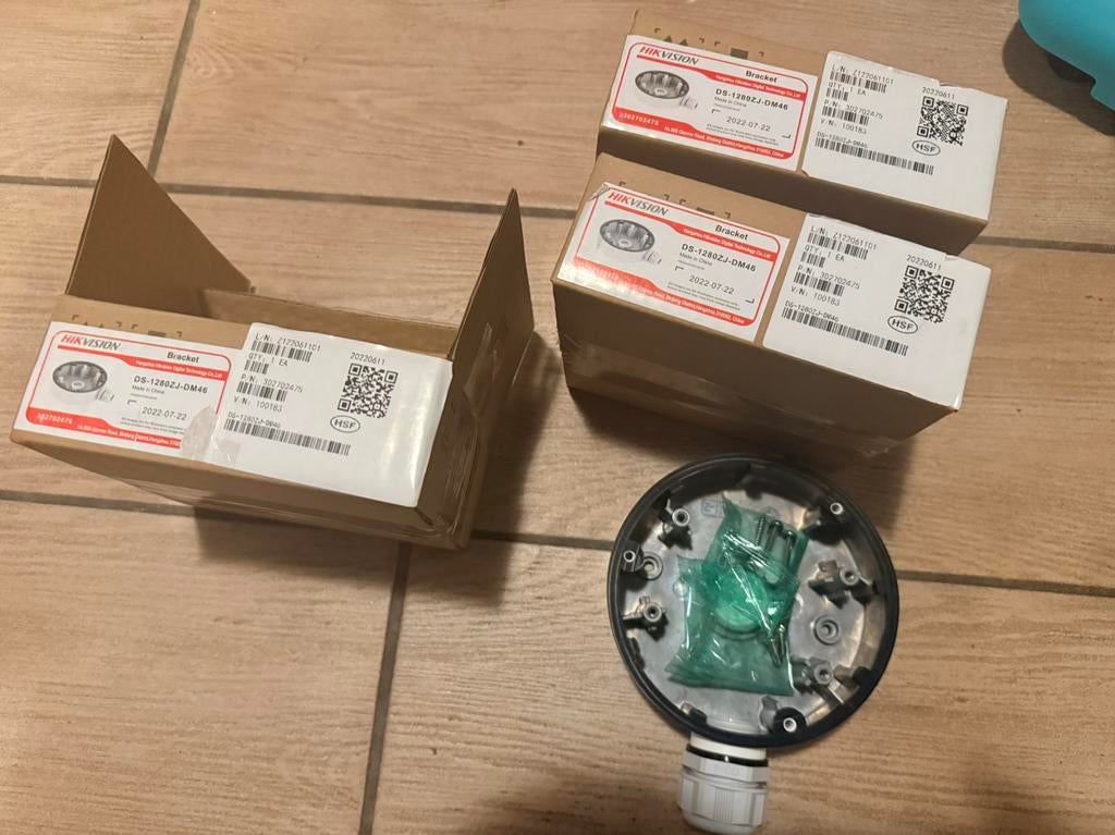 Nieuwe Hikvision Montage box DS-1280ZJ-DM46 en DS-1280ZJ-DM8, Audio, Tv en Foto, Ophalen of Verzenden, Nieuw