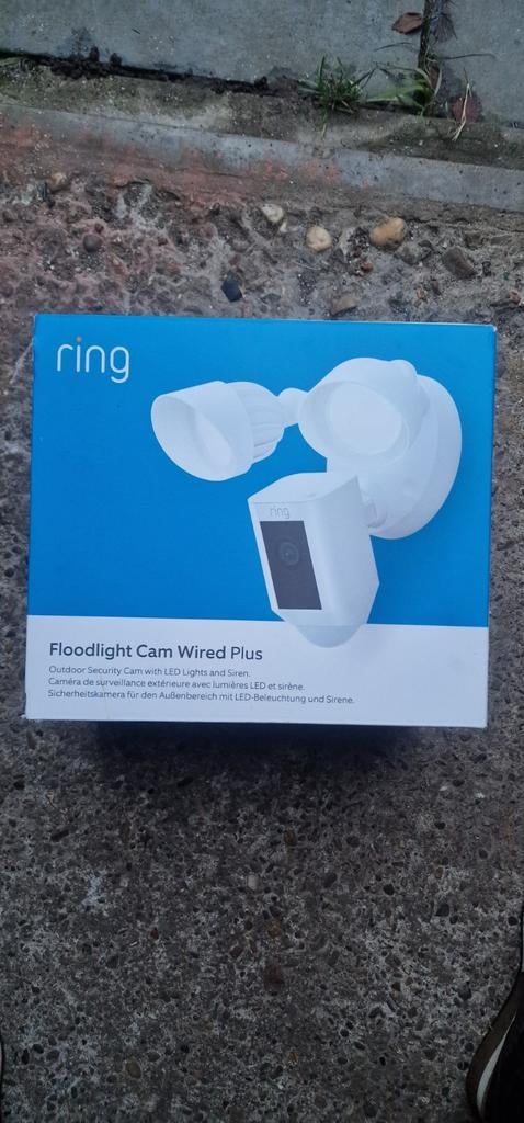 Ring Floodlight Cam Wired Plus - Buitenbeveiligingscamera, Ophalen of Verzenden, Nieuw, Buitencamera