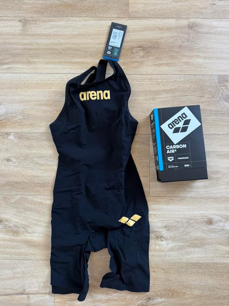Arena Carbon Air2 D32 NIEUW, Ophalen of Verzenden, Nieuw, Zwart, Badpak