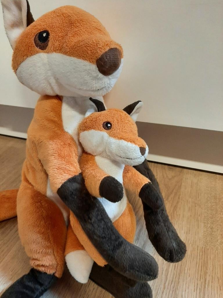 IKEA vos knuffel met baby, Kinderen en Baby's, Speelgoed | Knuffels en Pluche, Ophalen of Verzenden, Overige typen