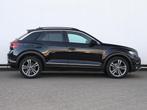 Volkswagen T-Roc 1.5 TSI Sport 150PK DSG | LED | Camera | St, Stof, 4 cilinders, 150 pk, Zwart
