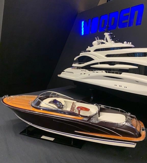 Riva Rama modelboot, Hobby en Vrije tijd, Modelbouw | Boten en Schepen, Ophalen of Verzenden, Nieuw