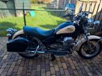 Moto guzzi 1100 injection Bobber stijl, Motoren, Cardan-aandrijving, 2 cilinders, Particulier, Toermotor