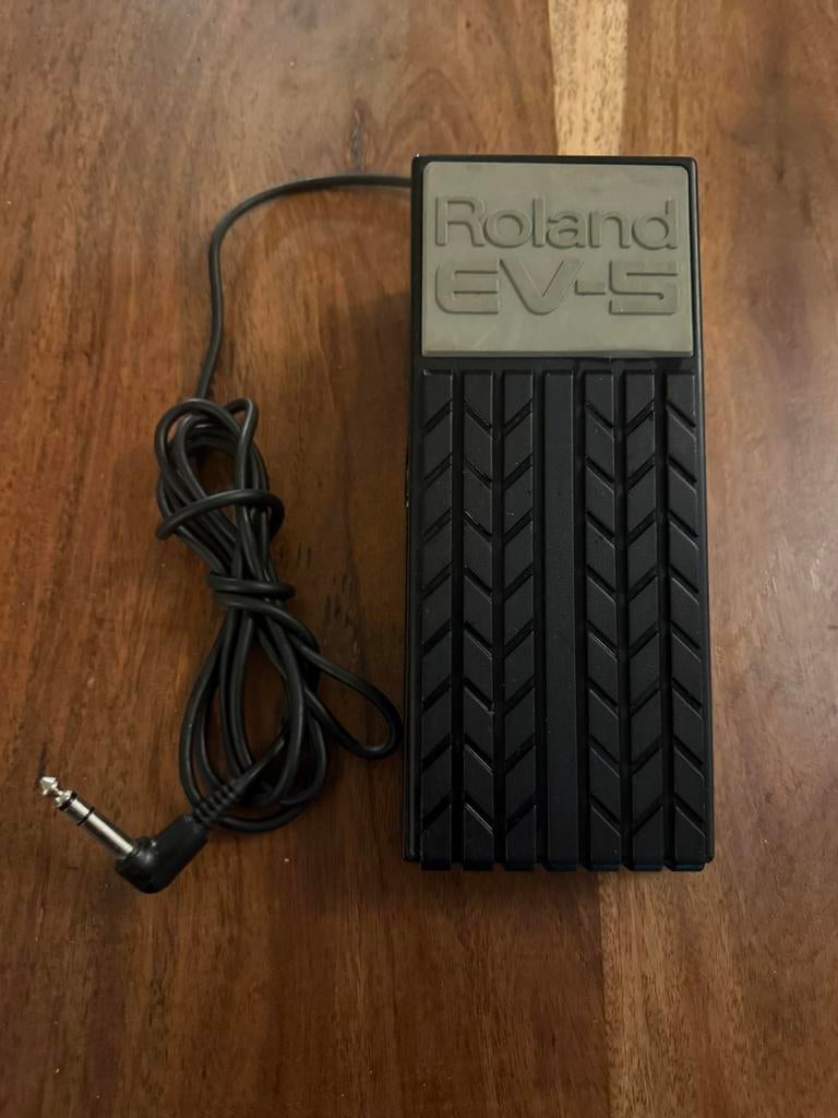 Roland EV-5 volume pedaal, Ophalen of Verzenden, Gebruikt