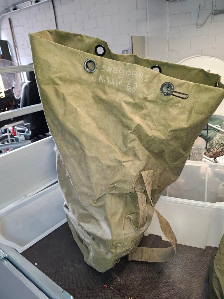 2 oude plunjezak balen - Militair Leger Dump, Verzamelen, Militaria | Algemeen, Ophalen of Verzenden