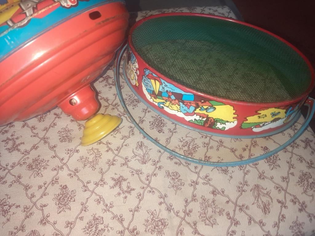 Brokante antiek  blik speel goed ., Ophalen of Verzenden