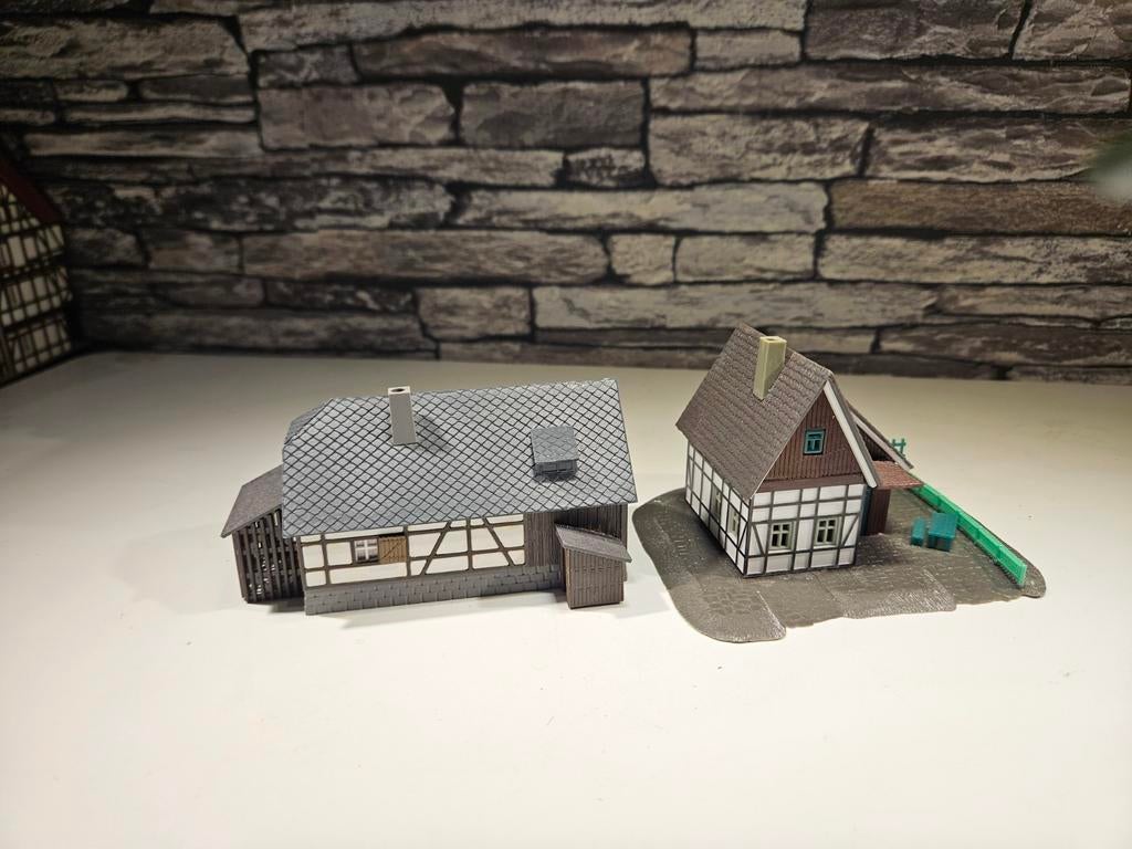 Boerderij met schuur N spoor modeltrein 1:160, Overige merken, Gebruikt, Gelijkstroom of Wisselstroom, Brug, Tunnel of Gebouw