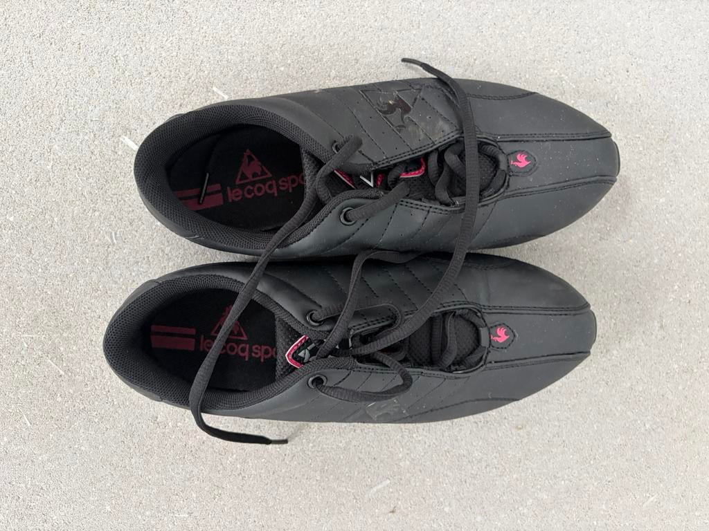 Le coq sportif schoenen maat 37, Kleding | Dames, Ophalen of Verzenden, Gedragen, Sportschoenen, Zwart