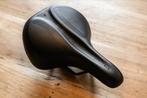 Qube Sequence Natural Fit Fietszadel (2 stuks), Fietsen en Brommers, Fietsonderdelen, Ophalen of Verzenden, Nieuw, Algemeen, Zadel