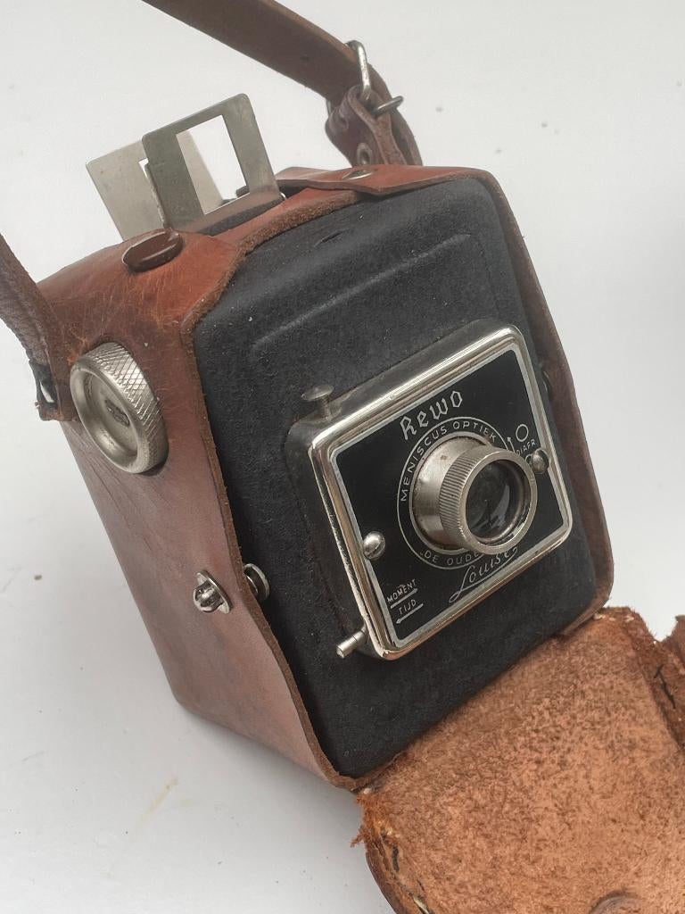 Nederlandse boxcamera Rewo-Louise (1949), Ophalen of Verzenden, Compact, Overige Merken