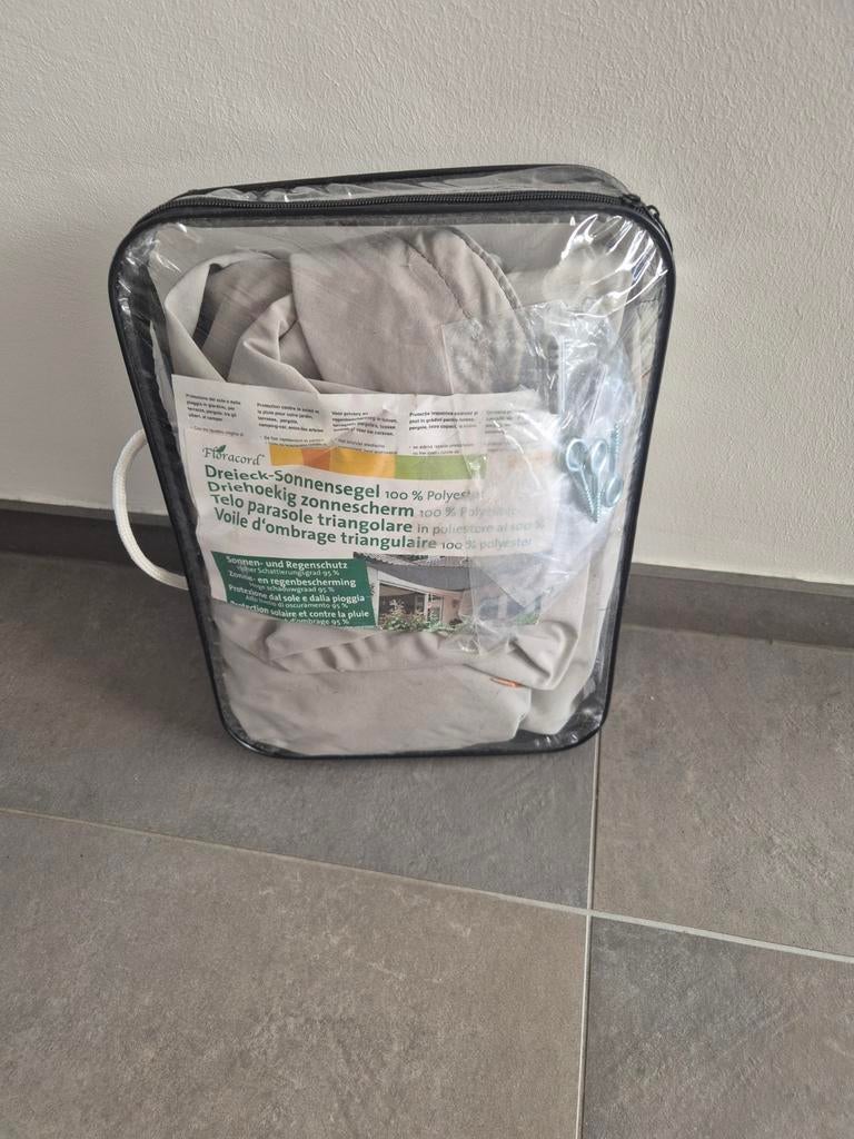 Driehoekig zonnescherm Floracord, Ophalen, Nieuw