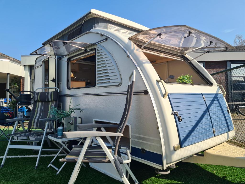 KIP KOMPAKT SPECIAL / HEFDAK / 37 EKV / FORTEX RONDO VT, Caravans en Kamperen, Overige typen, Kip, Bedrijf, 500 - 750 kg