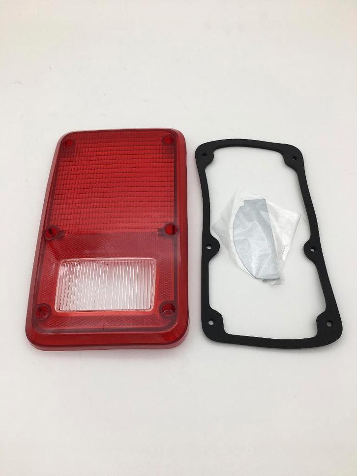 Te koop achterlichtkap links dodge b100 b150 b200 b250 b300, Auto diversen, Overige Auto diversen, Ophalen of Verzenden