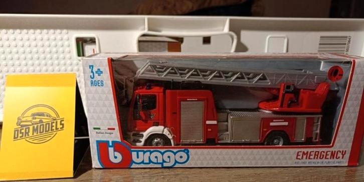 Magirus brandweer wagen van Bburago, Hobby en Vrije tijd, Modelauto's | Overige schalen, Nieuw, Auto, Ophalen of Verzenden
