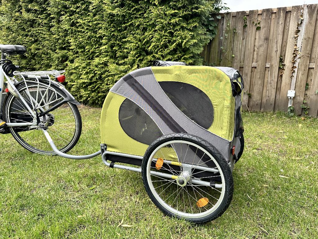 DoggyRide Novel 20 Cabin hondenfietskar + askoppeling, Ophalen, Gebruikt, Opvouwbaar, 20 tot 40 kg