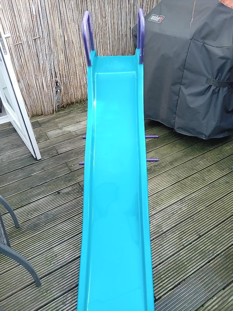 glijbaan Plum Haumea metalen glijbaan, Kinderen en Baby's, Ophalen, Zo goed als nieuw, Glijbaan