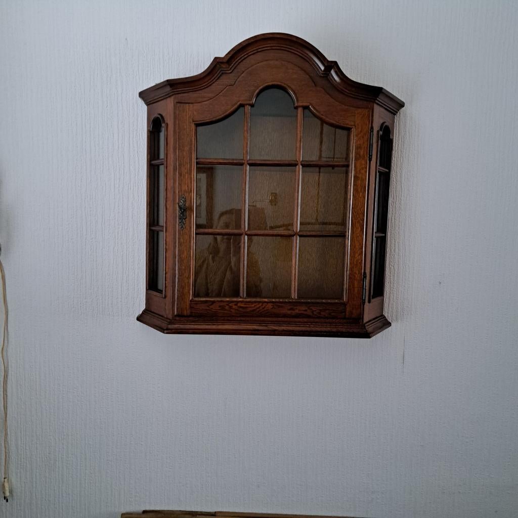 Antiek wand vitrinekastje - Eikenhout met glas, Huis en Inrichting, Kasten | Vitrinekasten, Ophalen, Klassiek, Antiek, Minder dan 25 cm