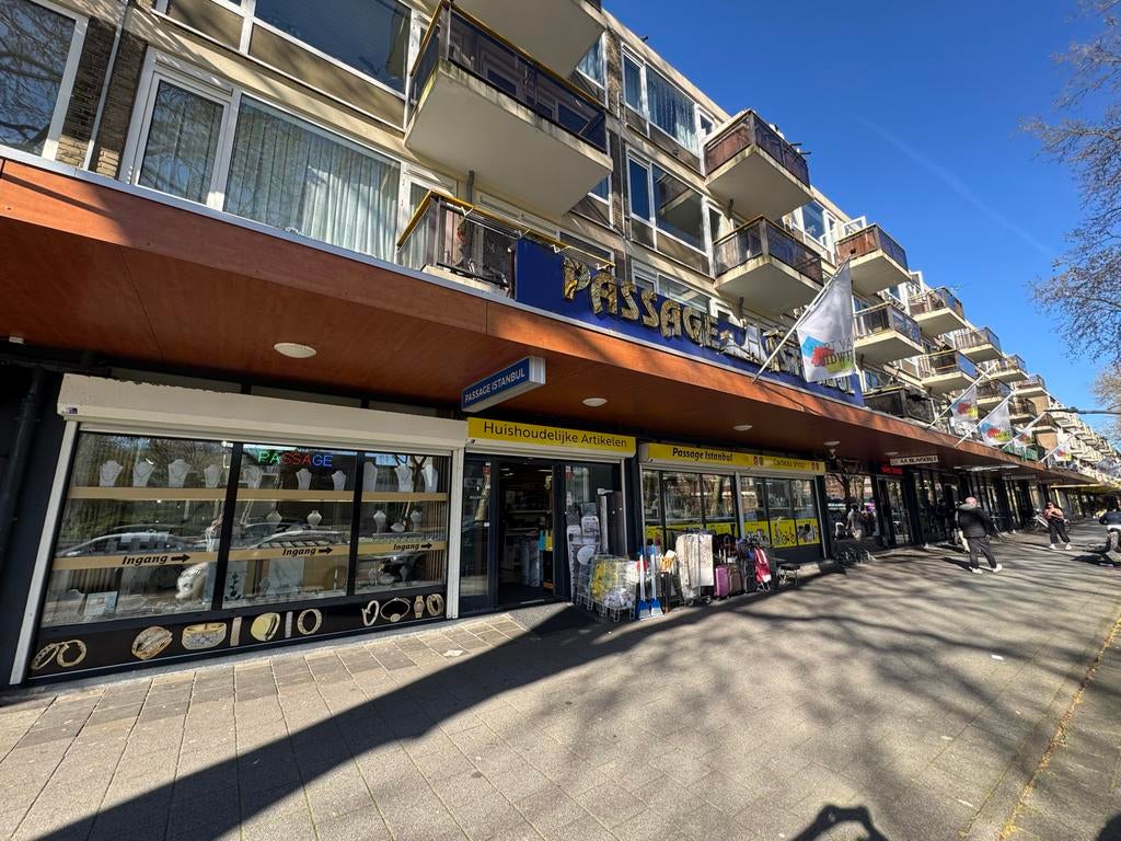 Winkel ter overname huishoudelijke artikelen met kapperzaak, Ophalen of Verzenden