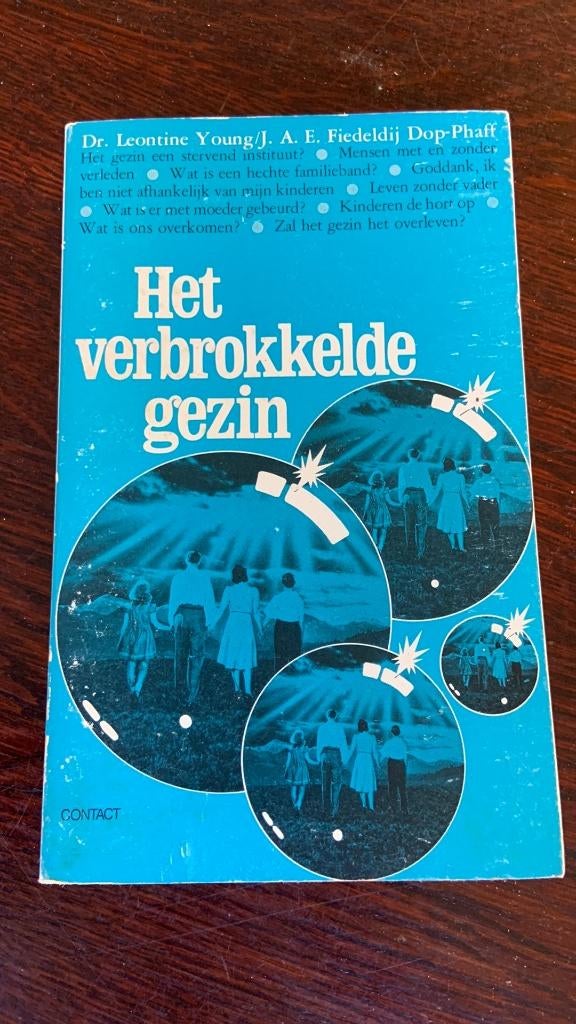 Het verbrokkelde gezin, Ophalen of Verzenden, Zwangerschap en Bevalling