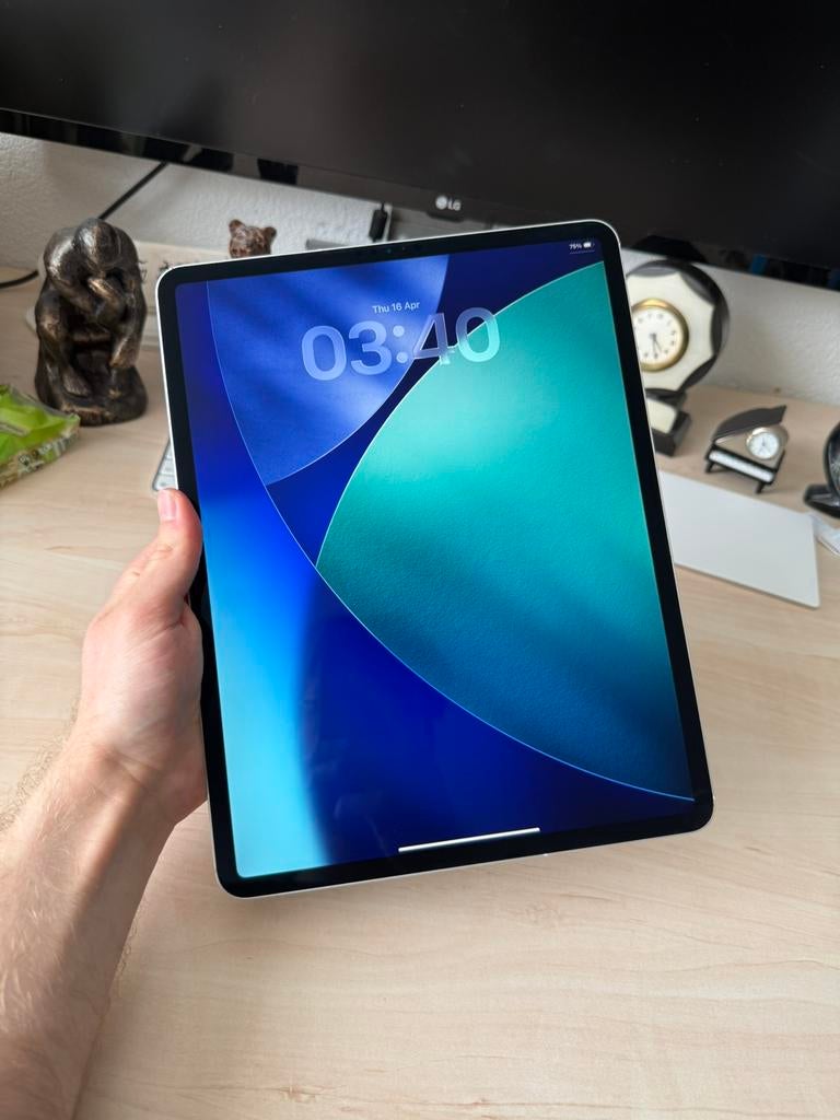 Ipad pro 12.9 inch - 2020 - 4e generatie - 256GB - 5G sim, Computers en Software, Apple iPads, Ophalen of Verzenden, Zo goed als nieuw