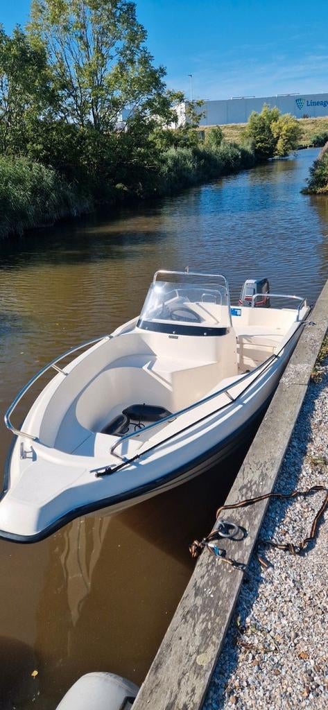 Uttern 4602, Ophalen, Zo goed als nieuw, 3 tot 6 meter, Buitenboordmotor