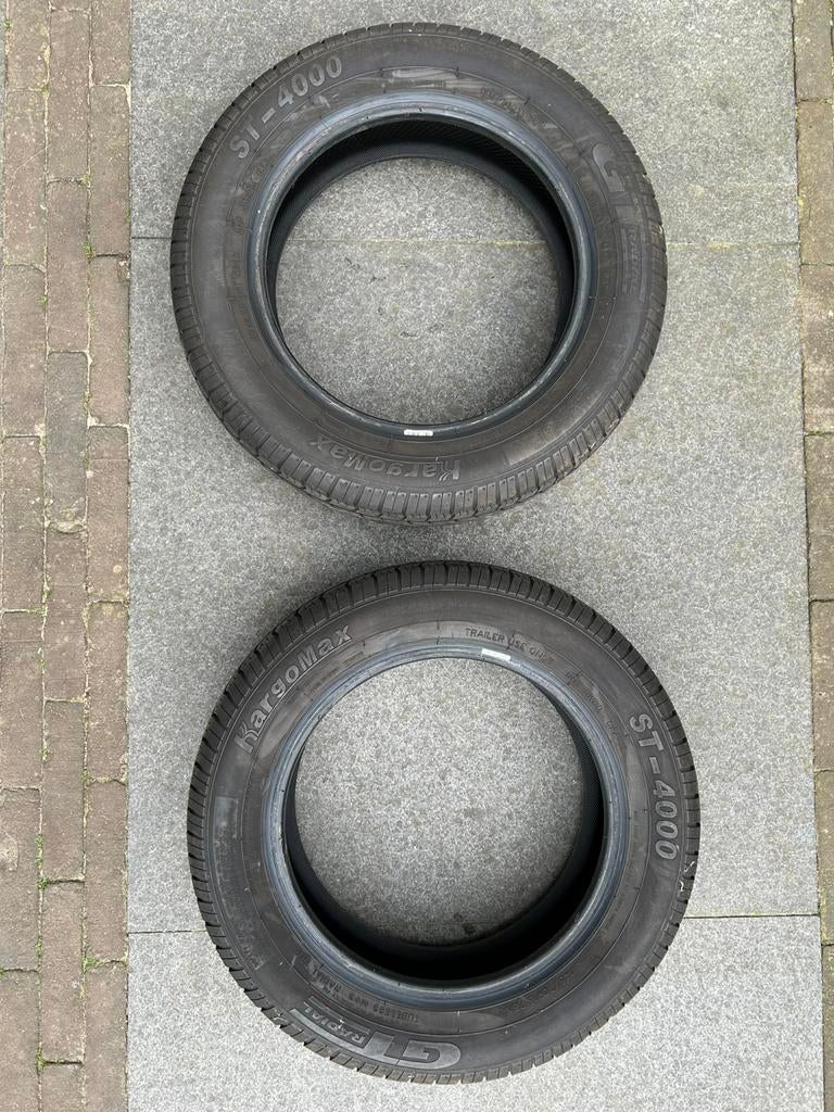 Kargomax aanhanger banden 145 70 R13, Auto diversen, Ophalen of Verzenden, Zo goed als nieuw