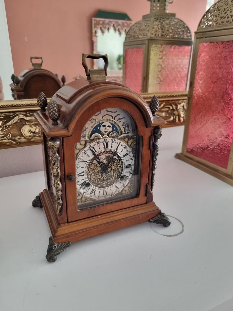 Klassieke mechanische klok John Thomas London – houten kast, Ophalen of Verzenden