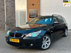 BMW 5-serie Touring 525i Executive | xenon | leder | nwe apk, Auto's, BMW, Automaat, Achterwielaandrijving, 2000 kg, Zwart