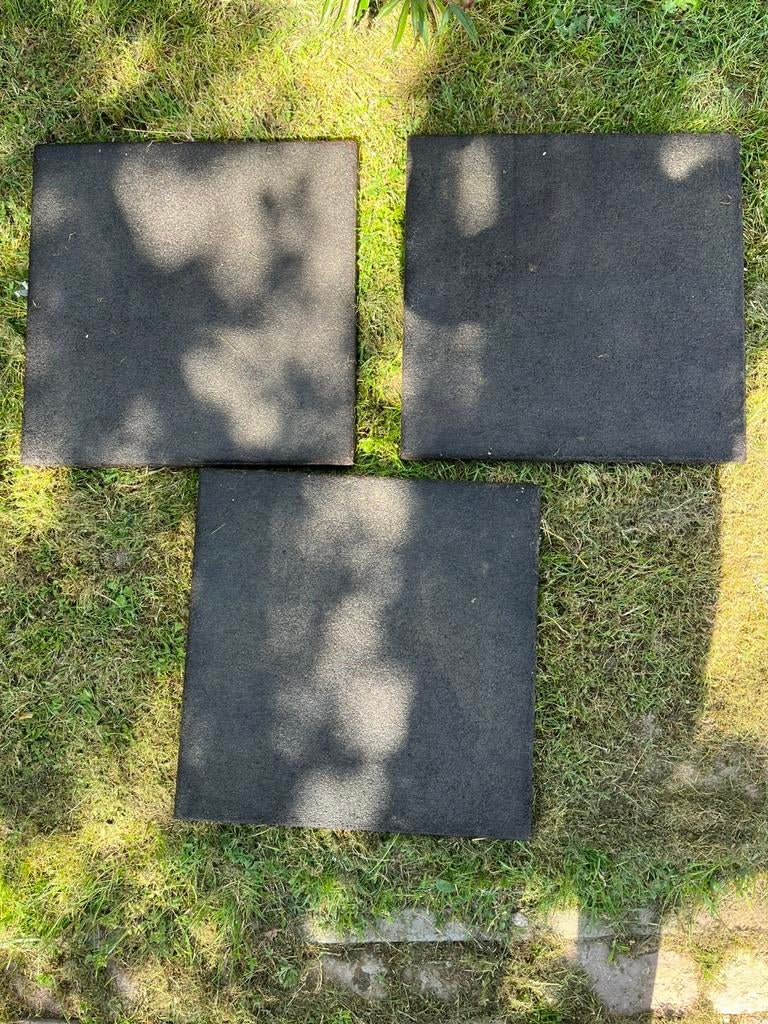 3 rubber tegels, Tuin en Terras, Ophalen, Rubber, Overige typen