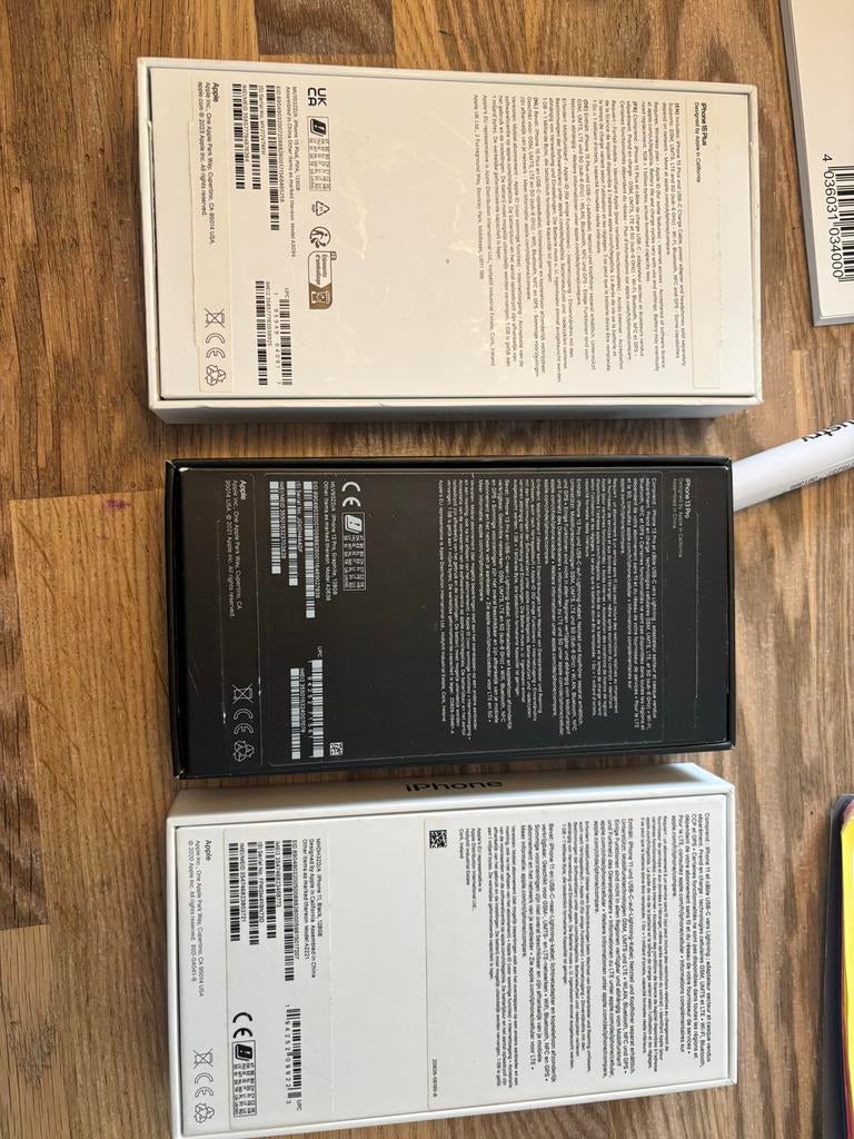 Diverse iPhone Doosjes - Leeg, IPhone 11, Gebruikt, Overige typen, Ophalen of Verzenden