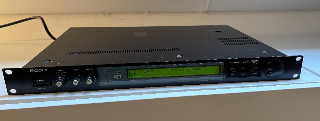 Sony DPS-R7 Digital Reverberator, Ophalen of Verzenden, Gebruikt