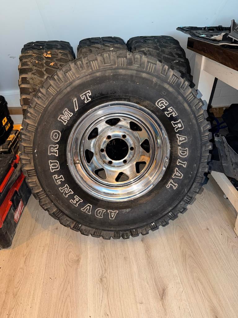 Nissan Patrol Banden met Velgen - 305/70 R16 (USA import), Auto-onderdelen, Gebruikt, 16 inch, Banden en Velgen, Ophalen of Verzenden