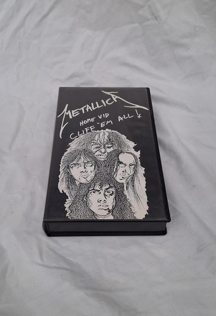 1 Metallica VHS, Cd's en Dvd's, VHS | Documentaire, Tv en Muziek, Alle leeftijden, Ophalen of Verzenden, Zo goed als nieuw