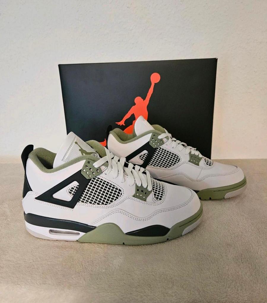Jordan 4 seafoam, Ophalen of Verzenden, Zo goed als nieuw