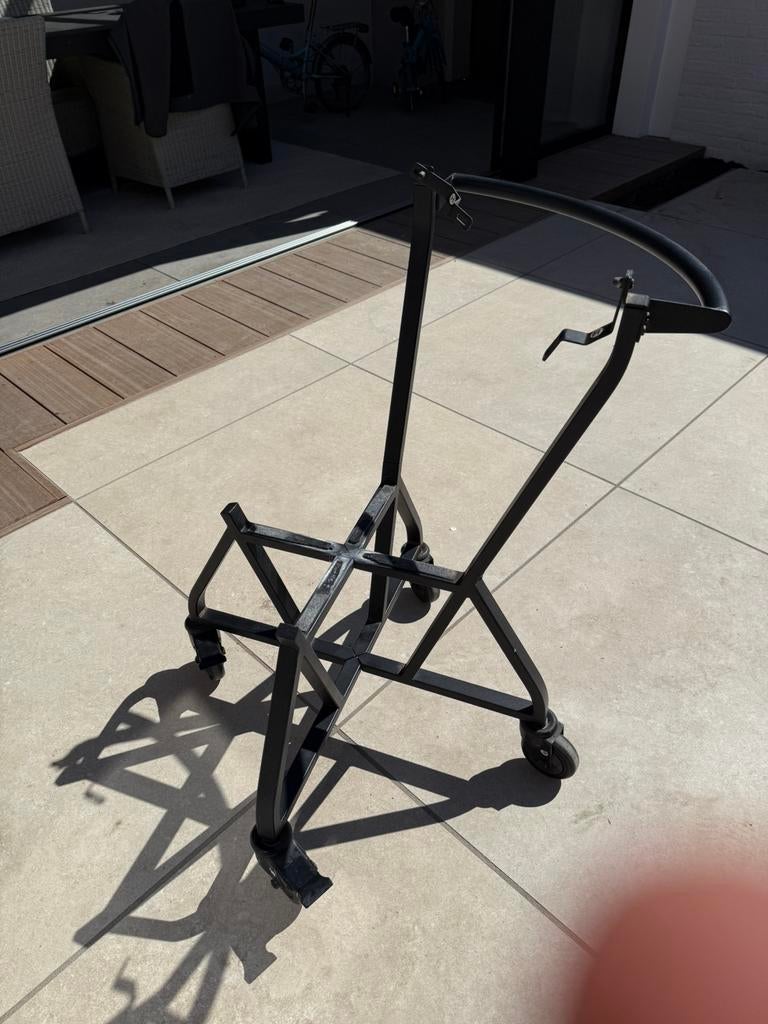 Big Green Egg standaard IntEGGrated nest + handler Large, Ophalen, Zo goed als nieuw