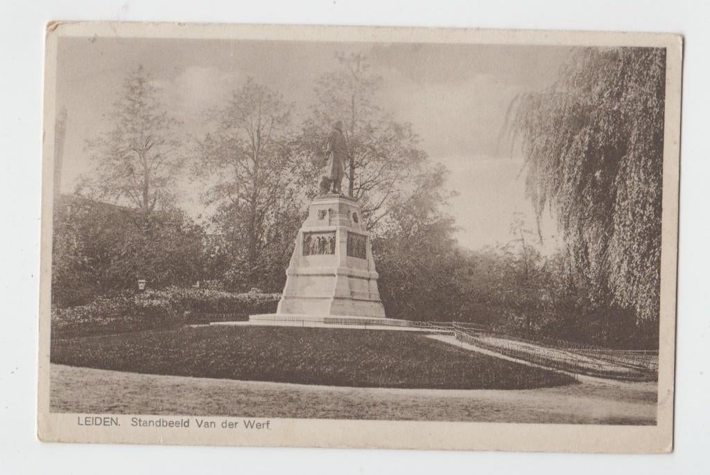 150 Leiden Standbeeld Van der Werf Oude Verzonden Kaart B16, Verzenden, 1920 tot 1940, Gelopen, Zuid-Holland