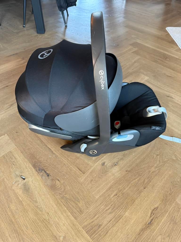 Cybex autostoeltje inclusief accessoires, Kinderen en Baby's, Autostoeltjes, Zijbescherming, 0 t/m 13 kg, Ophalen, Overige merken
