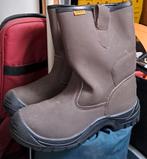 Warme winterlaarzen - ideaal voor vissen!, Ophalen, Bruin, Boots, Nieuw