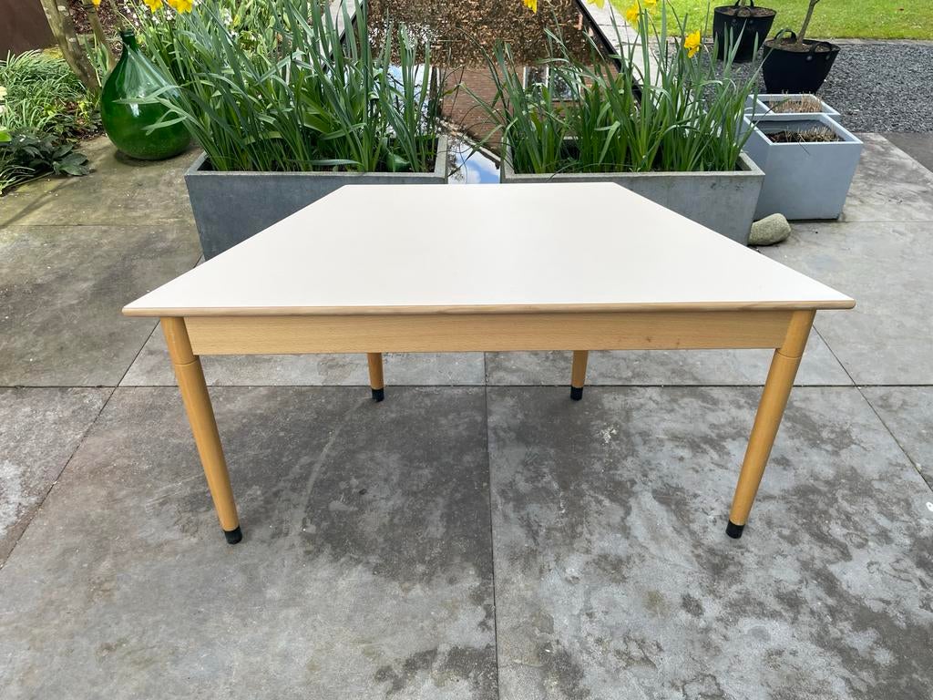 Trapezium tafel Schilte 60x120x60 cm, Ophalen, Zo goed als nieuw, Tafel(s)