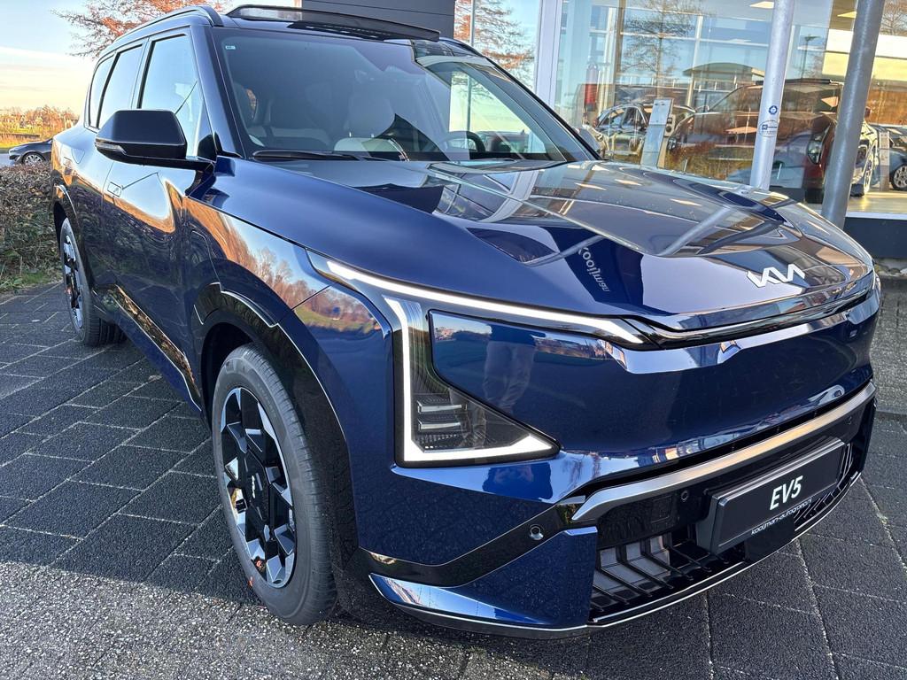 Kia EV5 GT-Line Business Edition 81.4 kWh , Direct Leverbaar, Auto's, Kia, 81 kWh, Stof, 510 min, 1992 kg