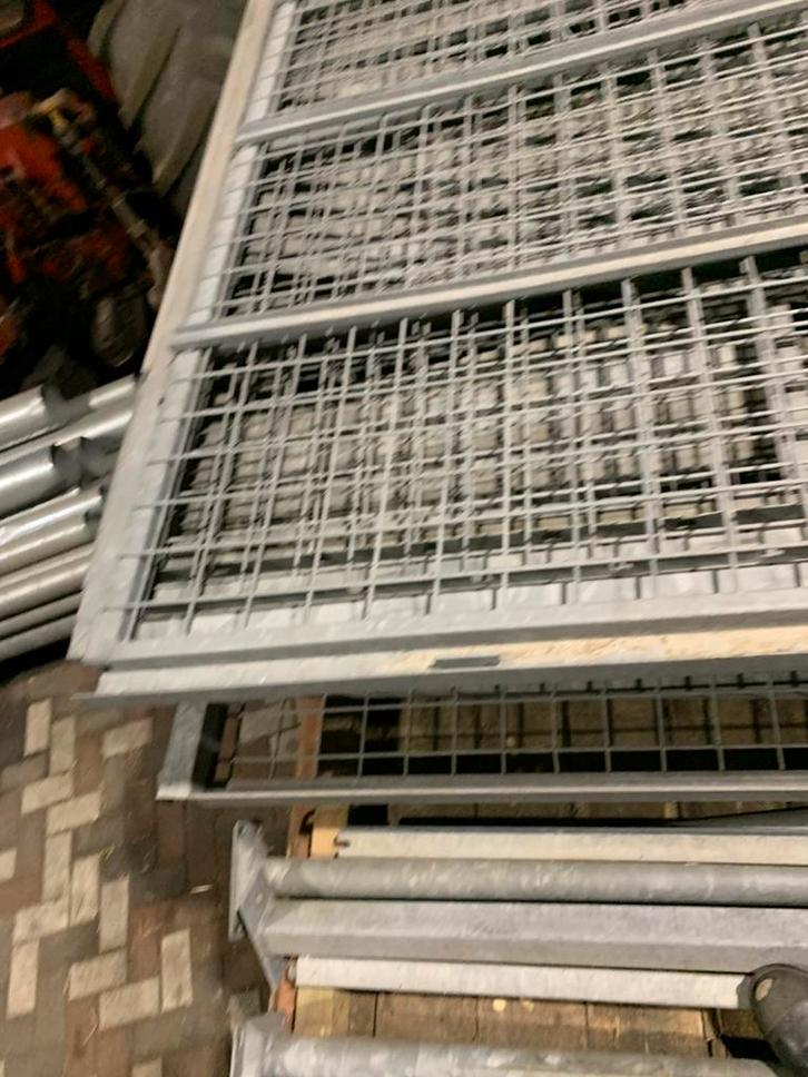 Stalen verzinkte bestrating stellingen 10 stuks, Tuin en Terras, Tuinhekken en Hekwerk, Zo goed als nieuw, IJzer, Ophalen