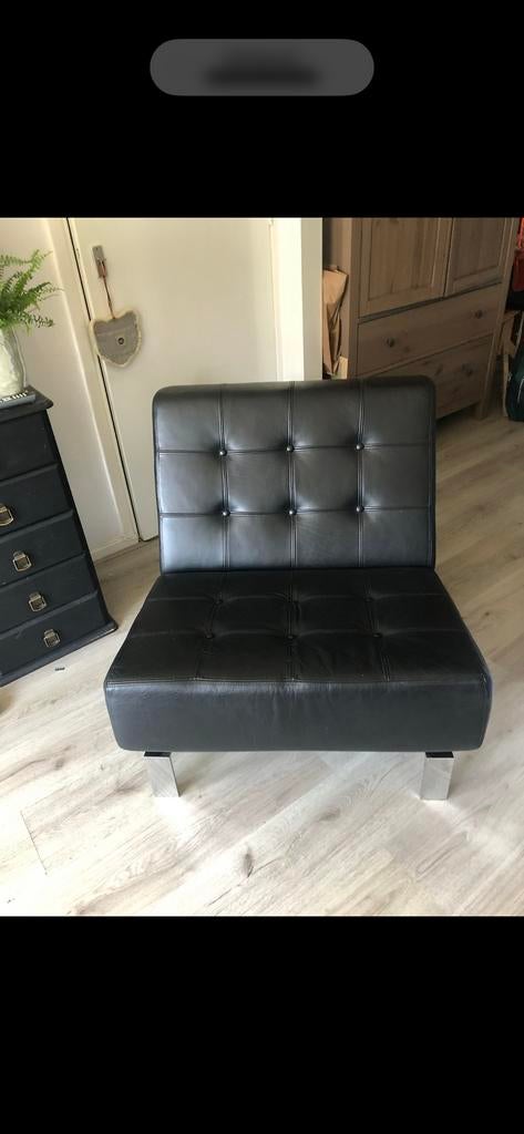 Zwarte leren moderne stoel "Barcelona" stijl, Huis en Inrichting, Stoelen, Ophalen, Gebruikt, Zwart, Leer