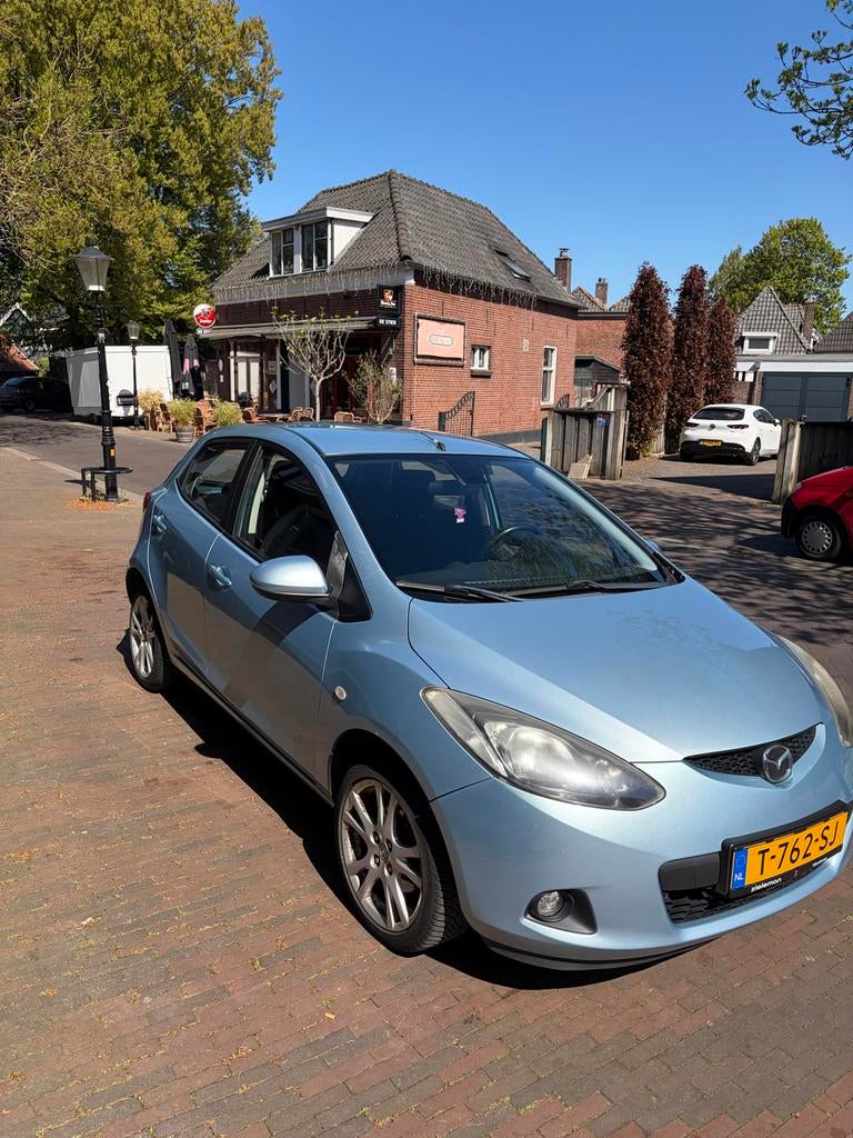 Mazda 2 1.3 5DRS 2008 + Carplay, Auto's, Mazda, Voorwielaandrijving, 31 €/maand, 4 cilinders, Blauw