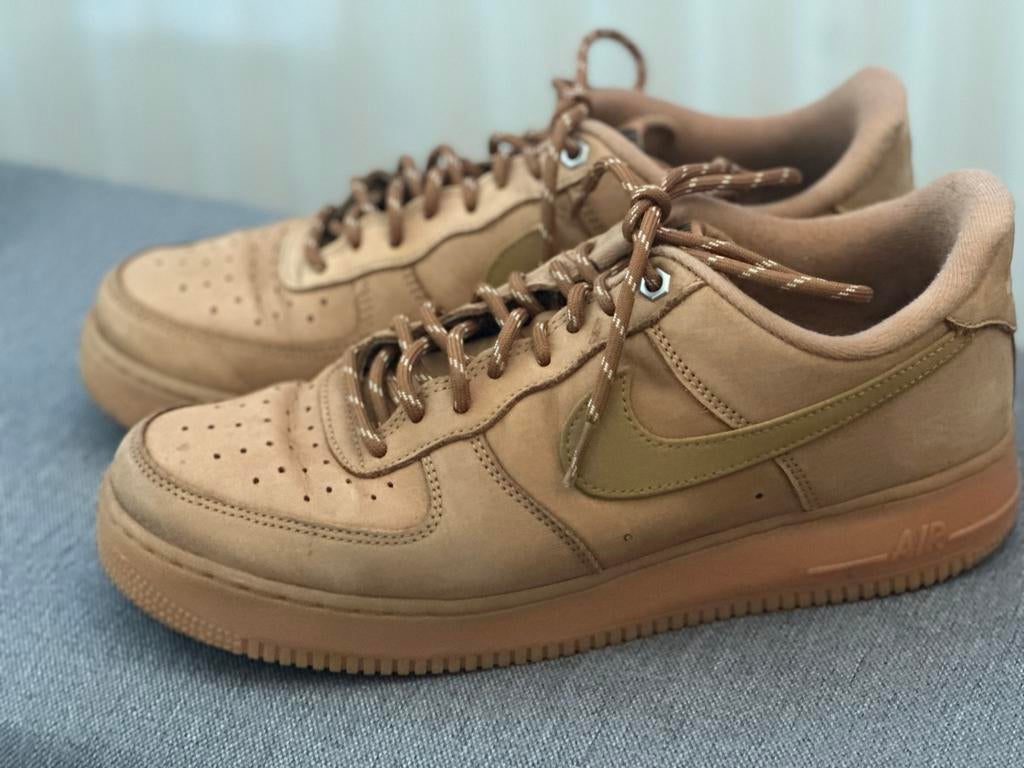 Nike Air Force 1 Beige - Maat 44,5, Kleding | Heren, Schoenen, Ophalen of Verzenden, Overige kleuren